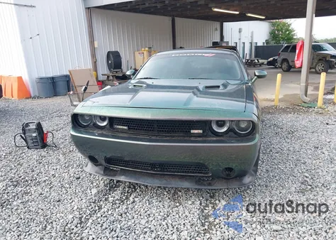 2013 Dodge Challenger Sxt z USA, uszkodzony, nr VIN 2C3CDYAG0DH645605